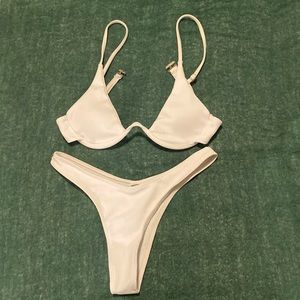 White Bikini cheeky Triangle Underwire